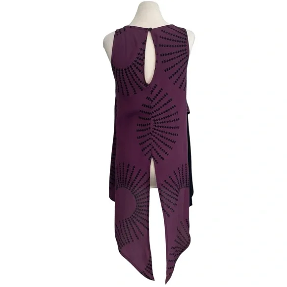 MANAOLA Pewa Asymmetrical Tank blouse Small purple - Picture 3 of 9